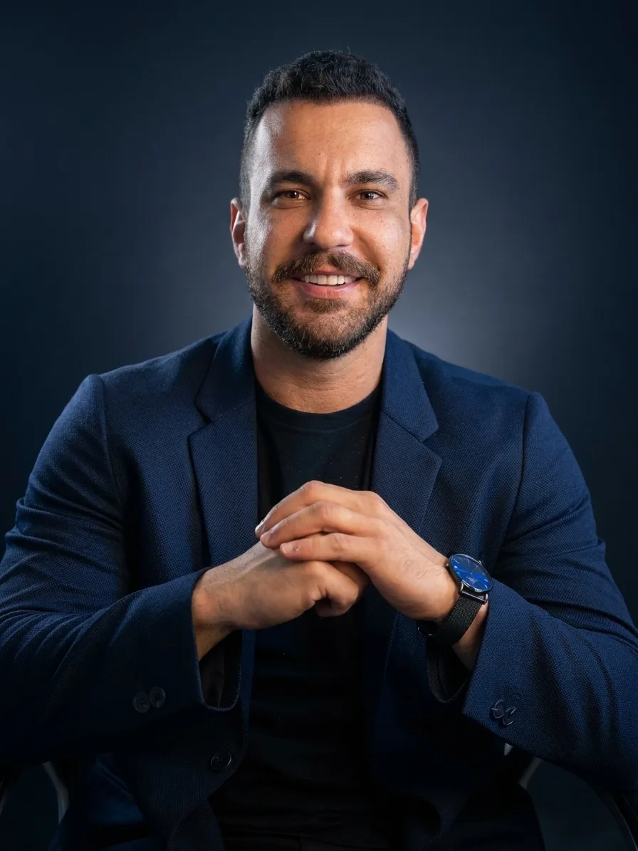 Retrato profissional de Lucas Almeida